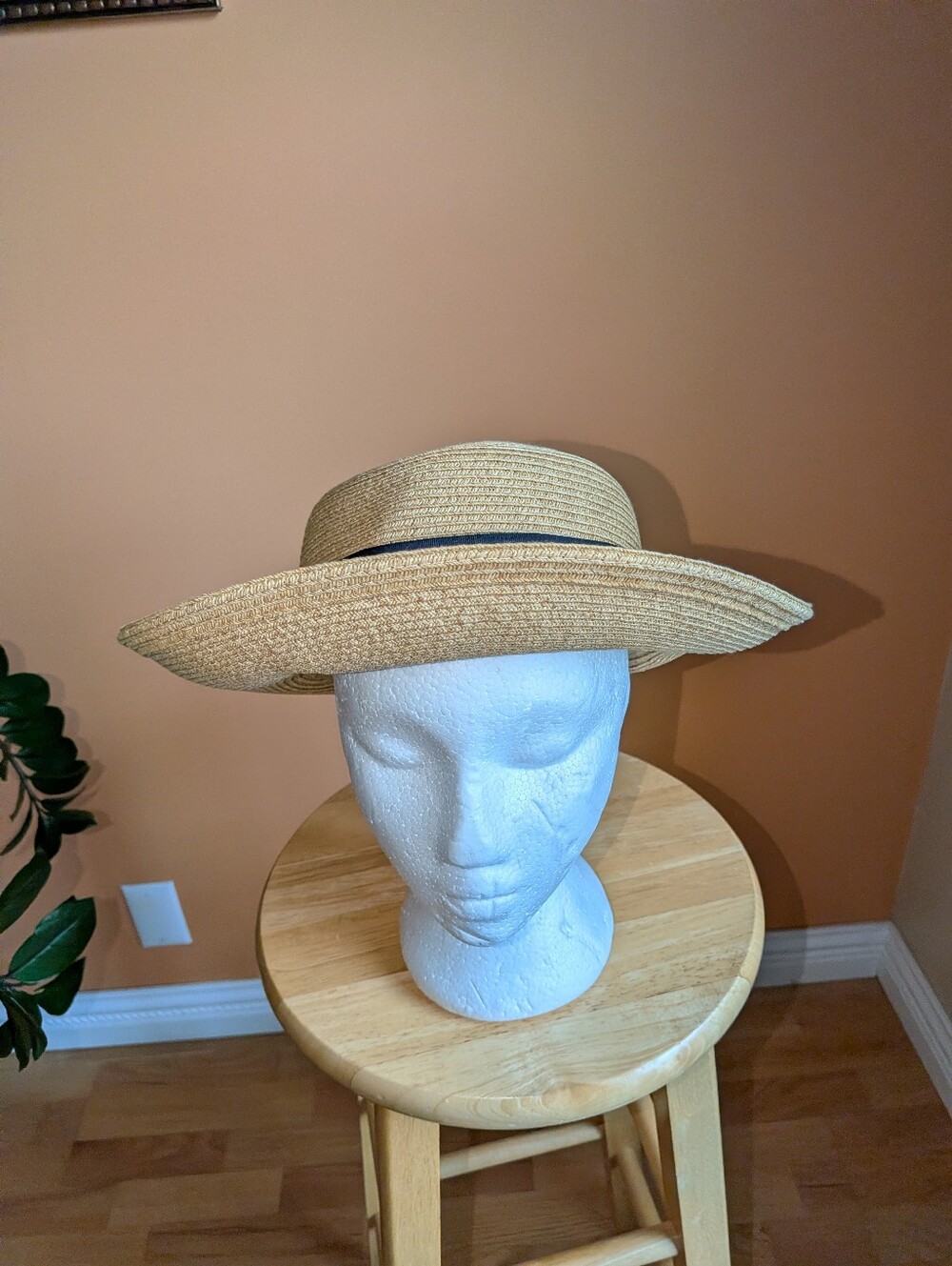 NEW 9W Nine West Women's Straw Boater Hat with Black Bow - Classic Sun Hat